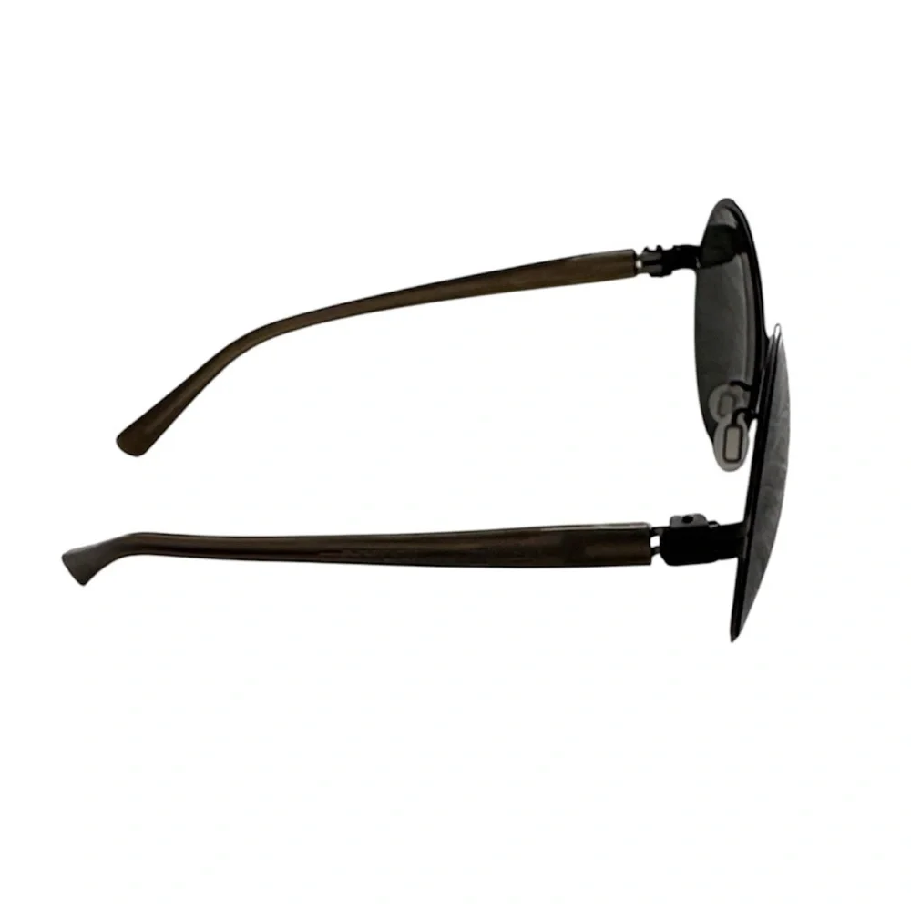 Black Round Women's Titanium Sunglasses
